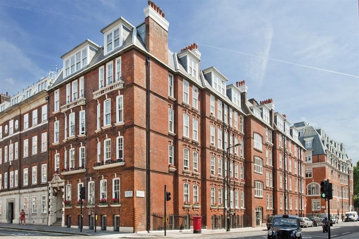 42976525289 Westminster Mansions Exterior