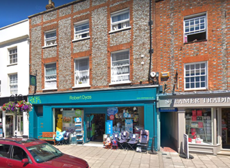 43431696630 108 High Street, Thame
